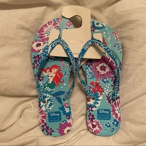 Vera Bradley Ariel Disney flip flops
